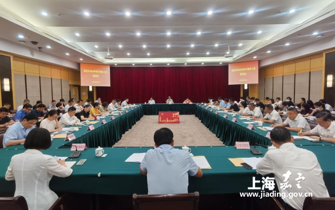 8e136be63b8a4ca6bc2e953b9ea139c6.jpg